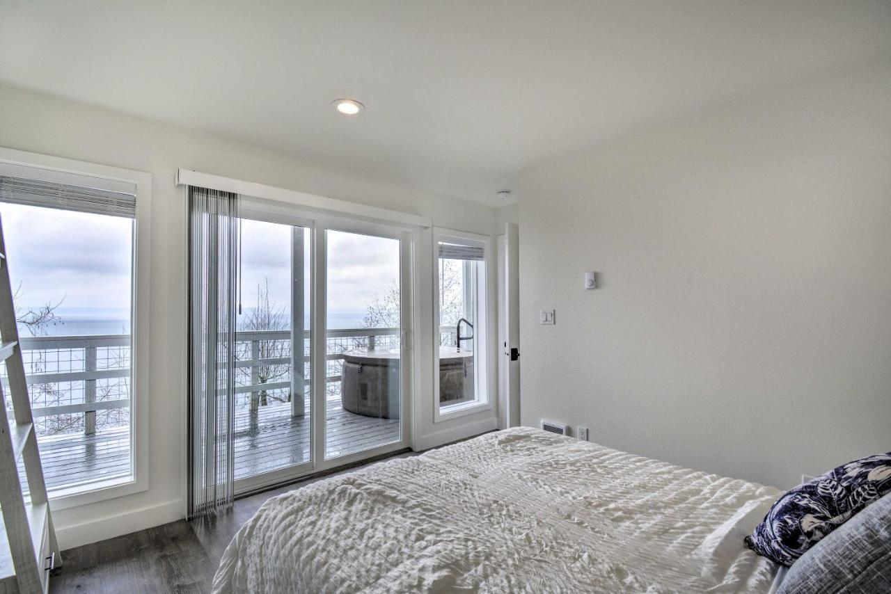 Waterfront Kingston Getaway On Puget Sound! Villa Luaran gambar
